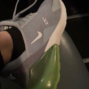 Meet your Posher, Avery